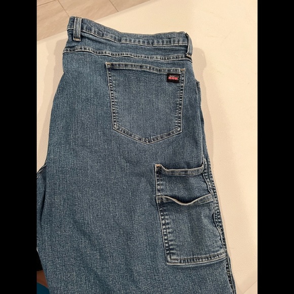 Dickies Blue Jean Shorts Relaxed Fit Bermuda Length/size 42 - Picture 3 of 4